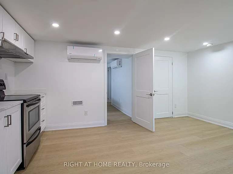 88 Highland Park Blvd #2 — Photo 10