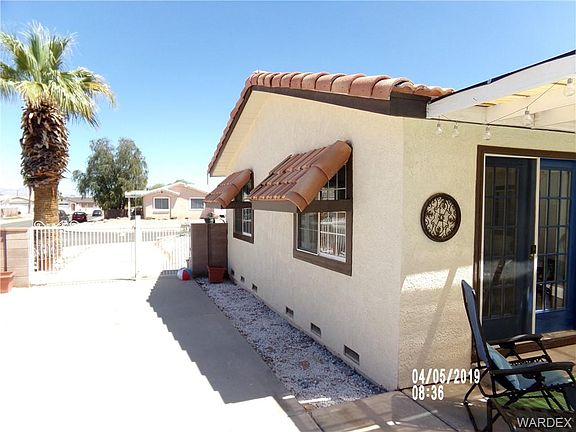 4th image of 1584 De Angelis Ave