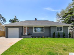 6049 Hamilton St, Omaha, NE 68132