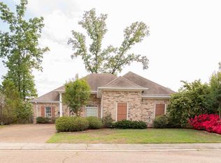 304 Peppertree Cv, Brandon, MS 39047