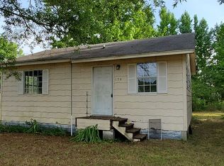 174 E Main St, Sparkman, AR 71763