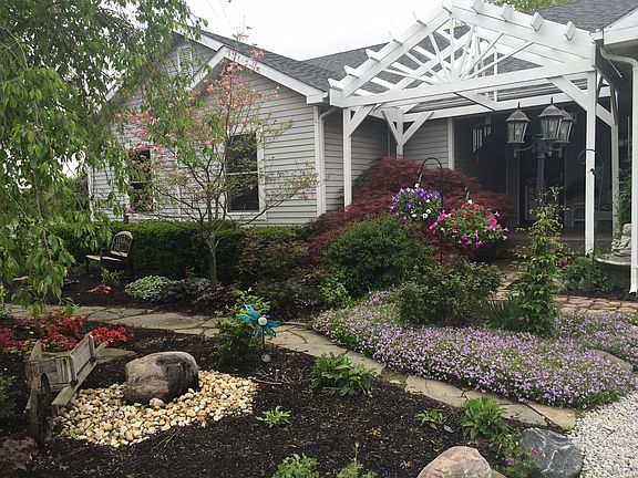 OVER 4500 SQ FT,  MUST SEE!