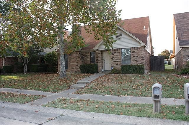 1st image of 2165 Cordoba Dr