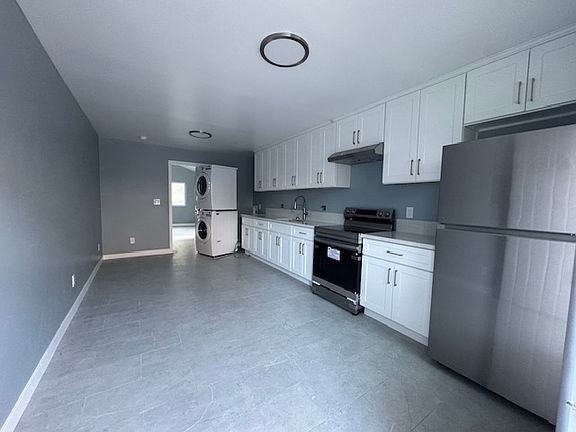 3rd image of 808 Saint Louis Ave #A