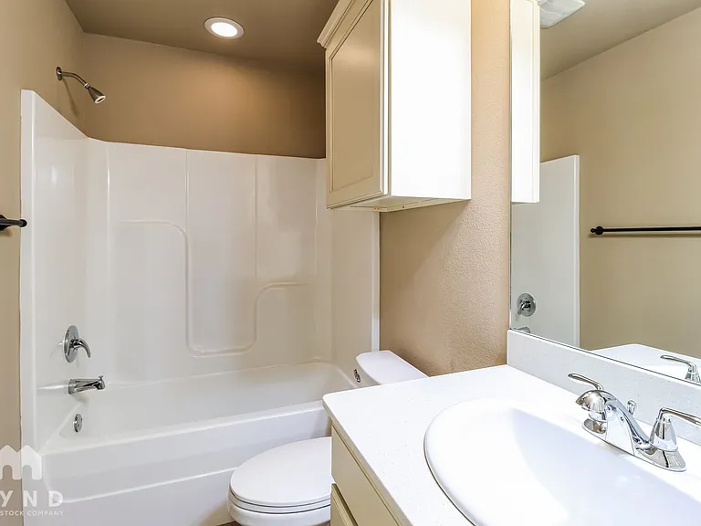 461 Torino Pl — Photo 15