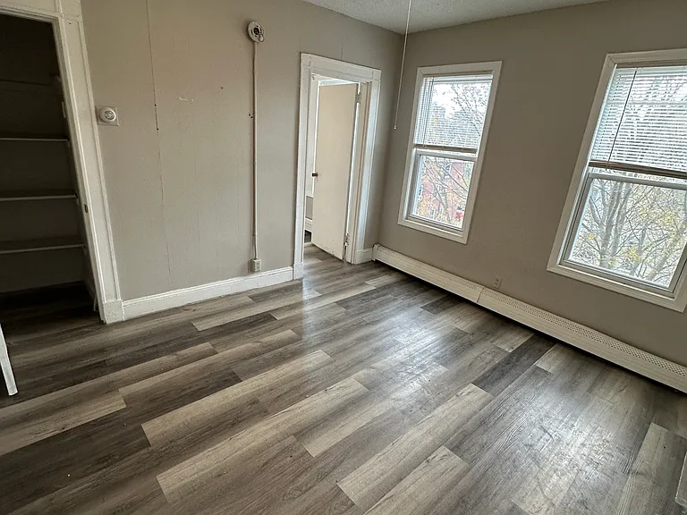 264 Lawrence St #C4 — Photo 7