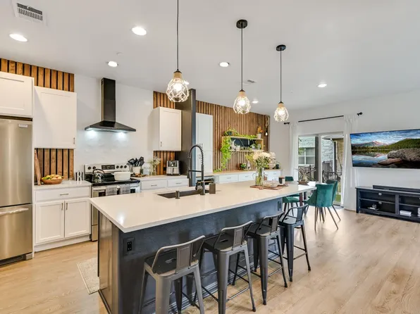 516 E Slaughter Ln, Austin, TX 78744