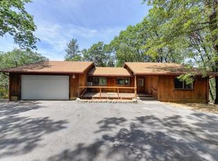 19311 Redberry Rd, Grass Valley, CA 95945