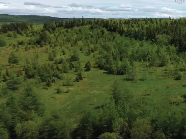 592 Glencoe Rd, Inverness, NS B0E 2W0