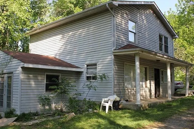 812 S Main St #A photo 1