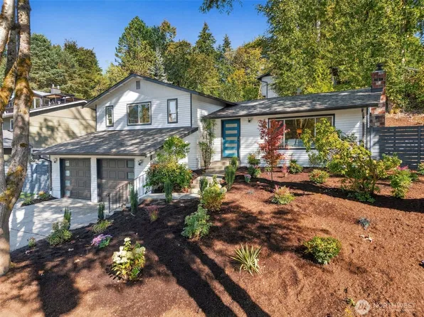 10120 111th Avenue NE, Kirkland, WA 98033