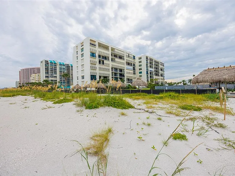 1400 Gulf Blvd #704 — Photo 37