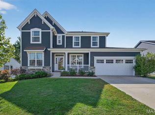 106 Copper Falls Ct, Wentzville, MO 63385