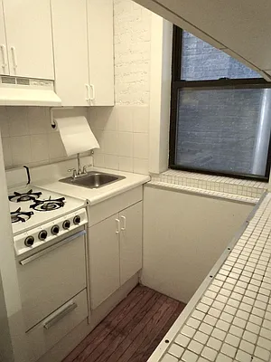 Rented by Authentic Realty | media 9