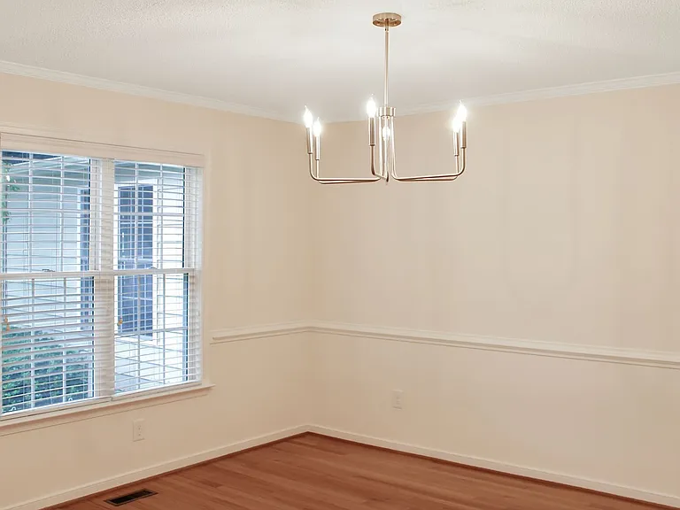 616 Virginia Center Pkwy — Photo 10