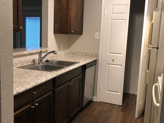 4th image of 7122 Premont Dr APT F201