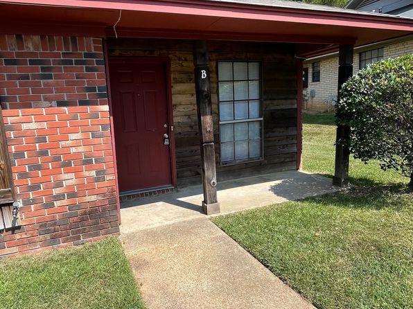 365 Woodstone Rd #B