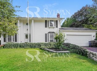 3523 Watergrass Hill Dr, Columbus, OH 43221