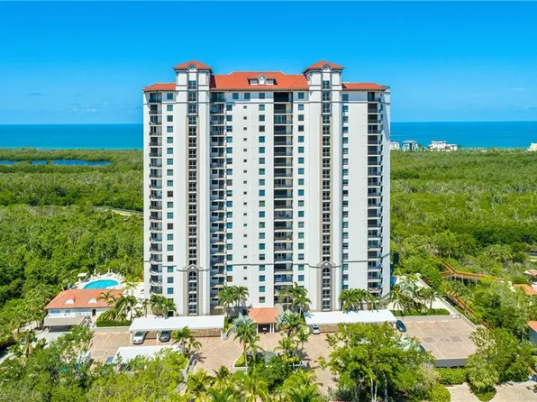 7225 Pelican Bay BLVD #203, NAPLES, FL 34108