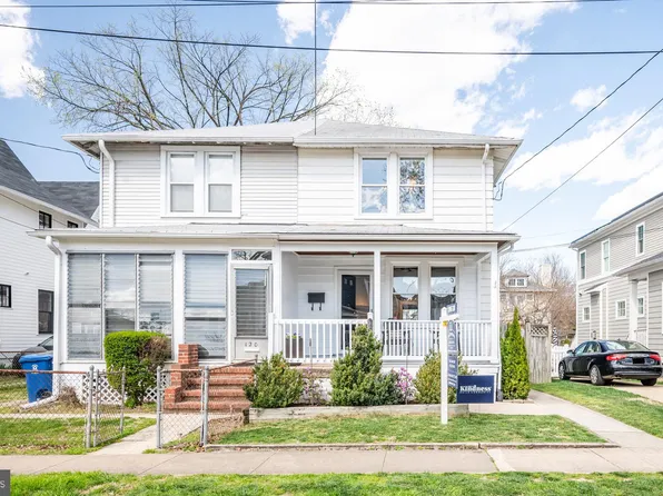 120 E Raymond Ave #A, Alexandria, VA 22301