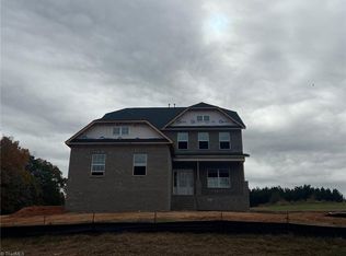 8115 Back 9 Dr #69, Stokesdale, NC 27357