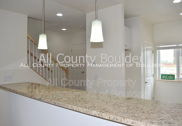 1305 Kestrel Ln #B — Photo 5