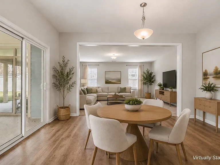 2120 Katie Alice Cir — Photo 32
