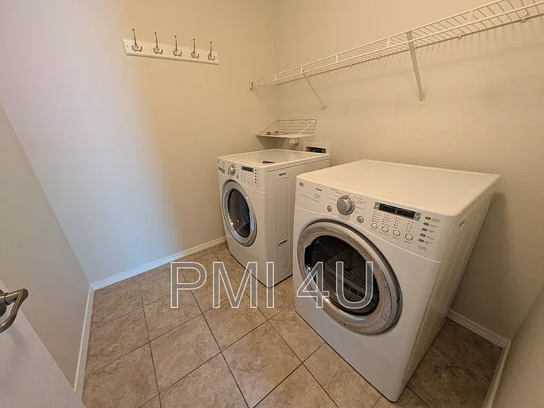 10835 Crissy Field Way NE — Photo 20