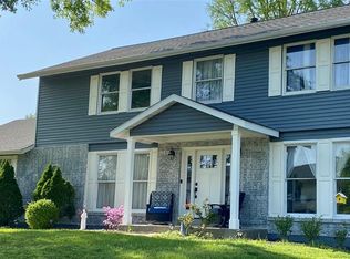 34 Melanie Ct, Saint Charles, MO 63304