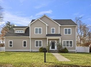 8 Whittier Rd, Natick, MA 01760