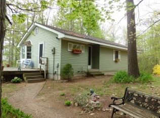 47 Reservation Rd, Deerfield, NH 03037