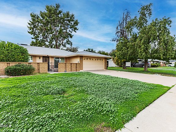 3rd image of 15004 N BOSWELL Boulevard