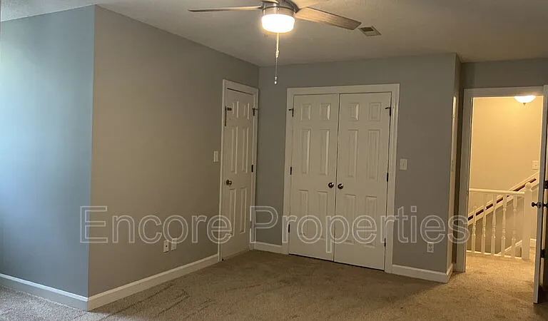 8112 Stillbreeze Dr — Photo 15