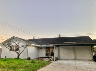 6301 Rowan Ln, Houston, TX 77074