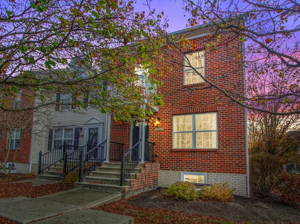 8410 Sawmill Rd, Powell, OH 43065