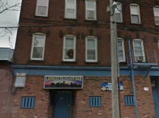 524 S Bridge St, Holyoke, MA 01040