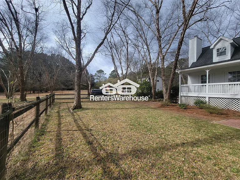11855 Jones Ferry Rd — Photo 2