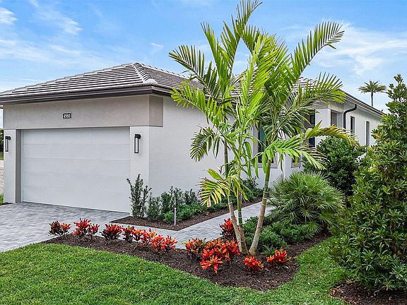 3rd image of 4980 Saint Armands Way