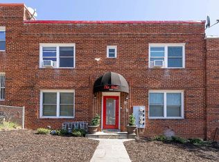 909 19th St NE APT 4, Washington, DC 20002