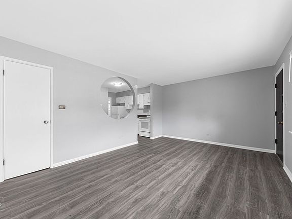 5th image of 2600 S 59th Ave APT 11