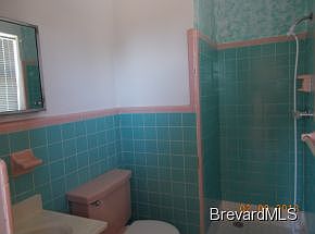 5th image of 4420 Rosehill Ave