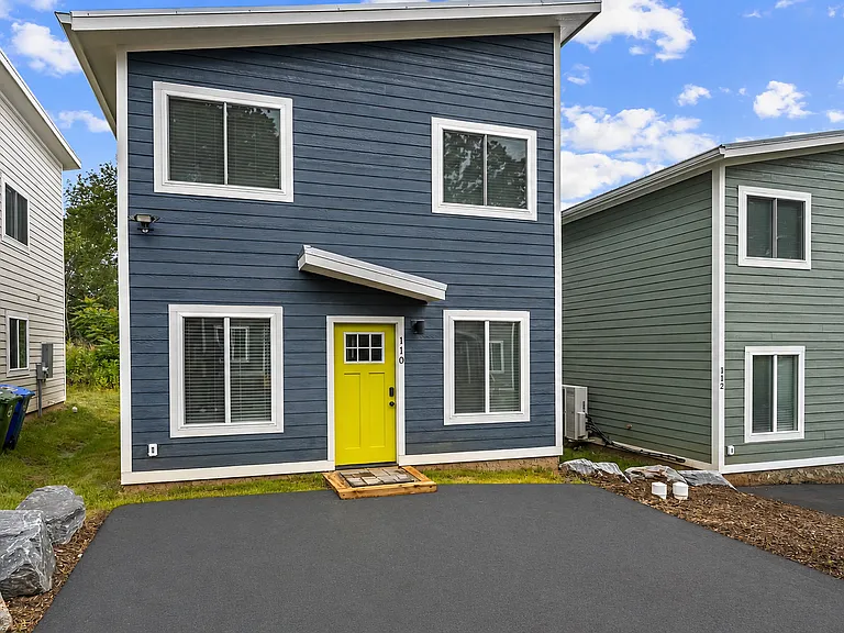 110 Lager Ln — Photo 1