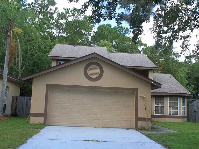 10579 Satinwood Cir — Photo 1