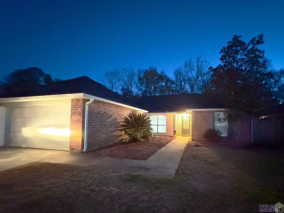 1st image of 11356 Buckingham Ave