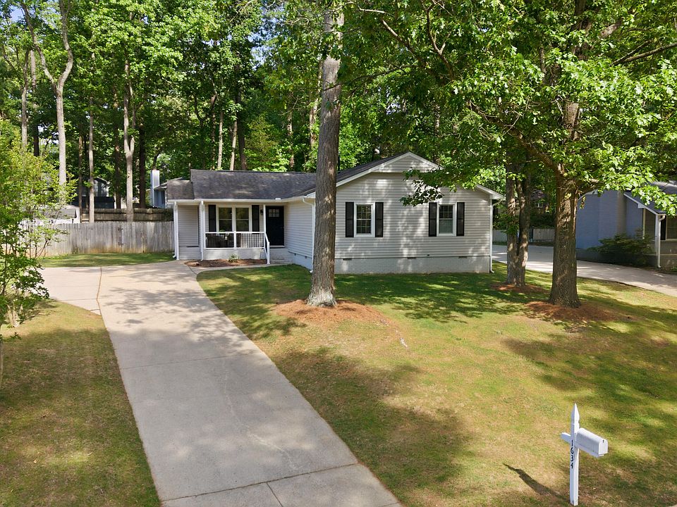 1st image of 1634 Glengarry Dr