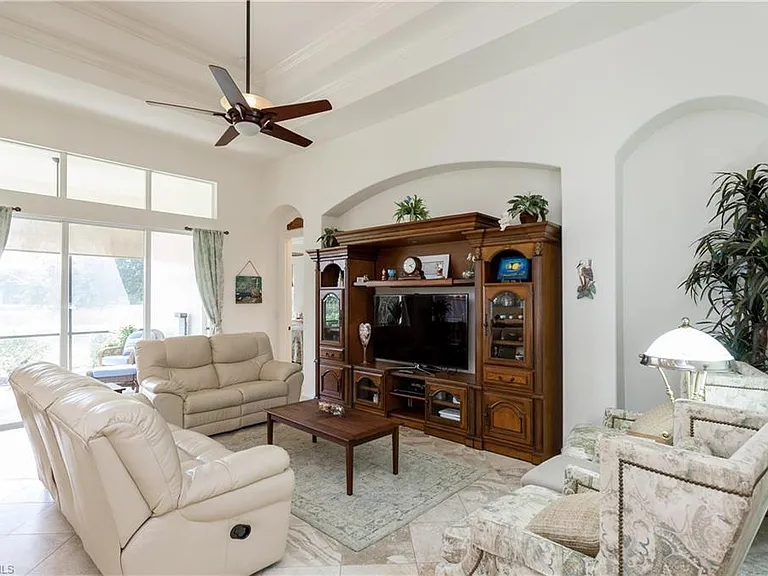 20092 Palermo Lake Ct — Photo 3