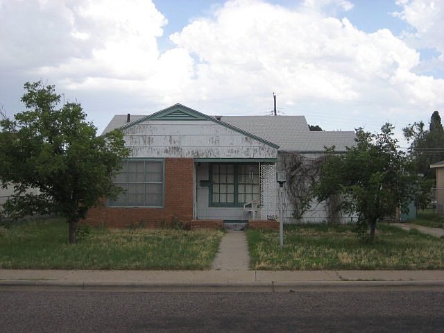 1st image of 221 Conet Dr