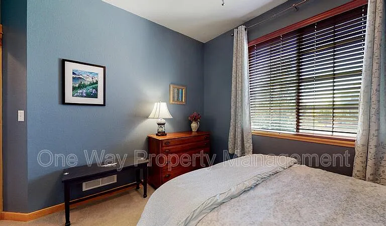 2393 W 46th St — Photo 26