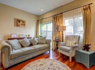 69 Derby Ct #F-5, Madison, NJ 07940