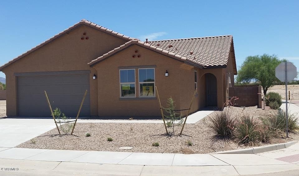 1st image of 11567 W Foxberry Dr W